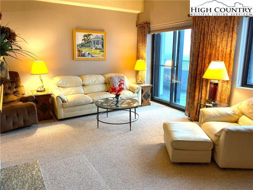 Image number 6 for the current listing