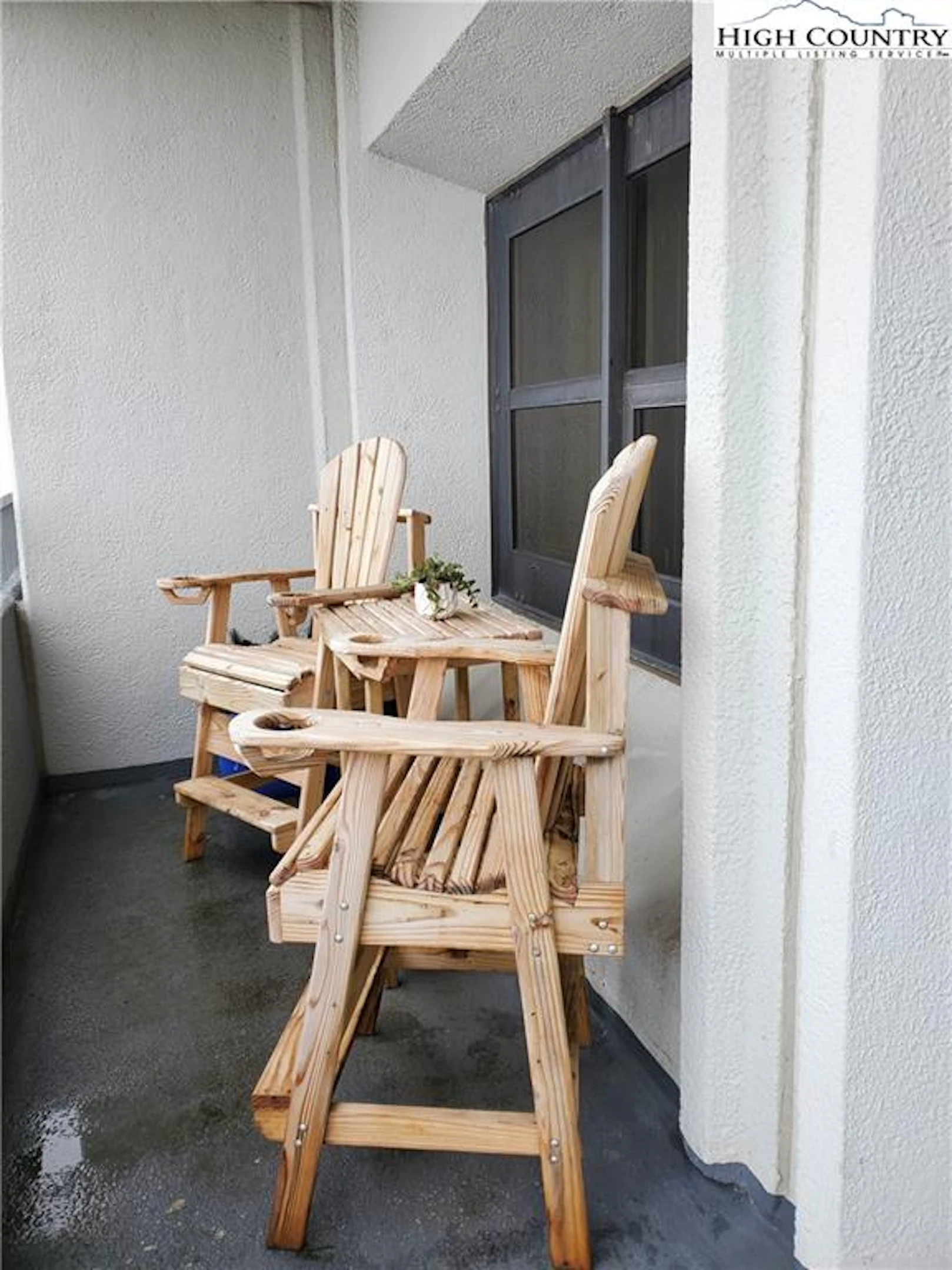 Image number 6 for the current listing