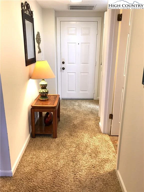 Image number 8 for the current listing
