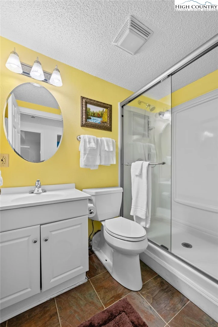 Image number 4 for the current listing
