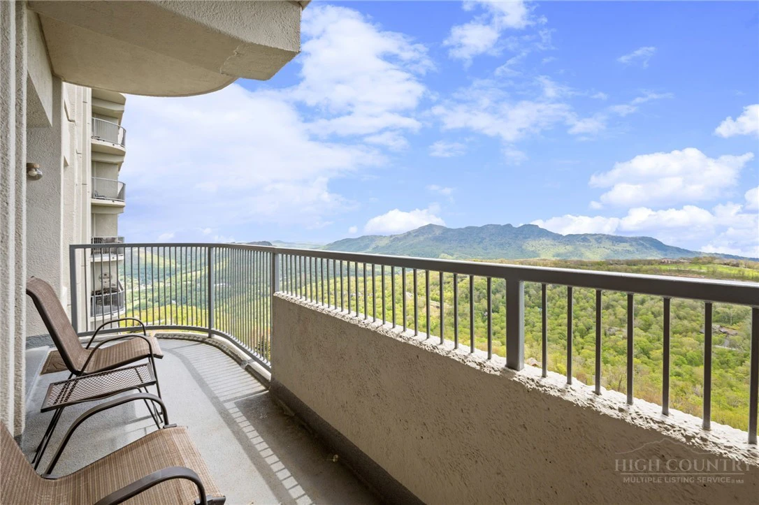 Image number 10 for the current listing