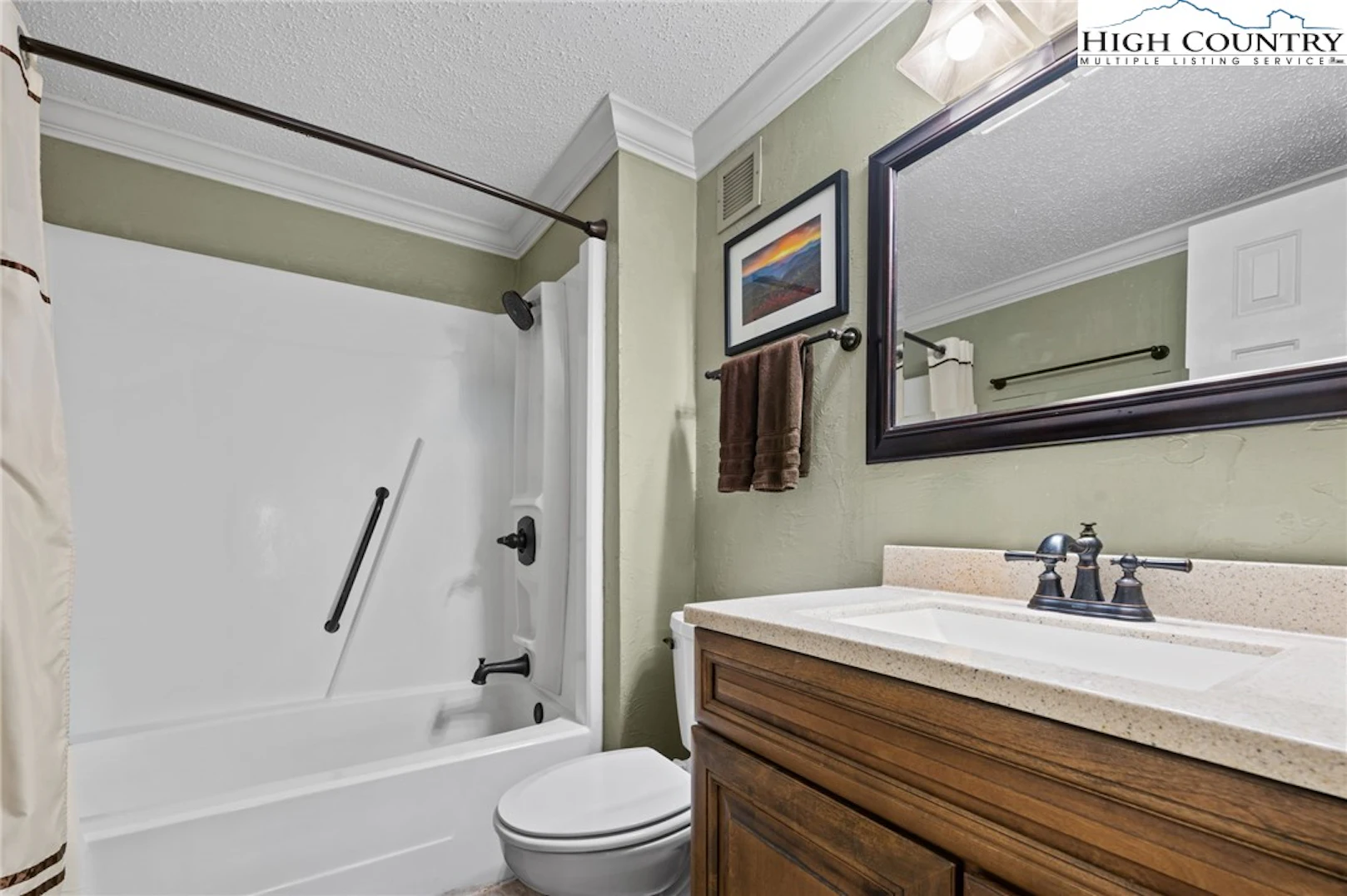Image number 3 for the current listing
