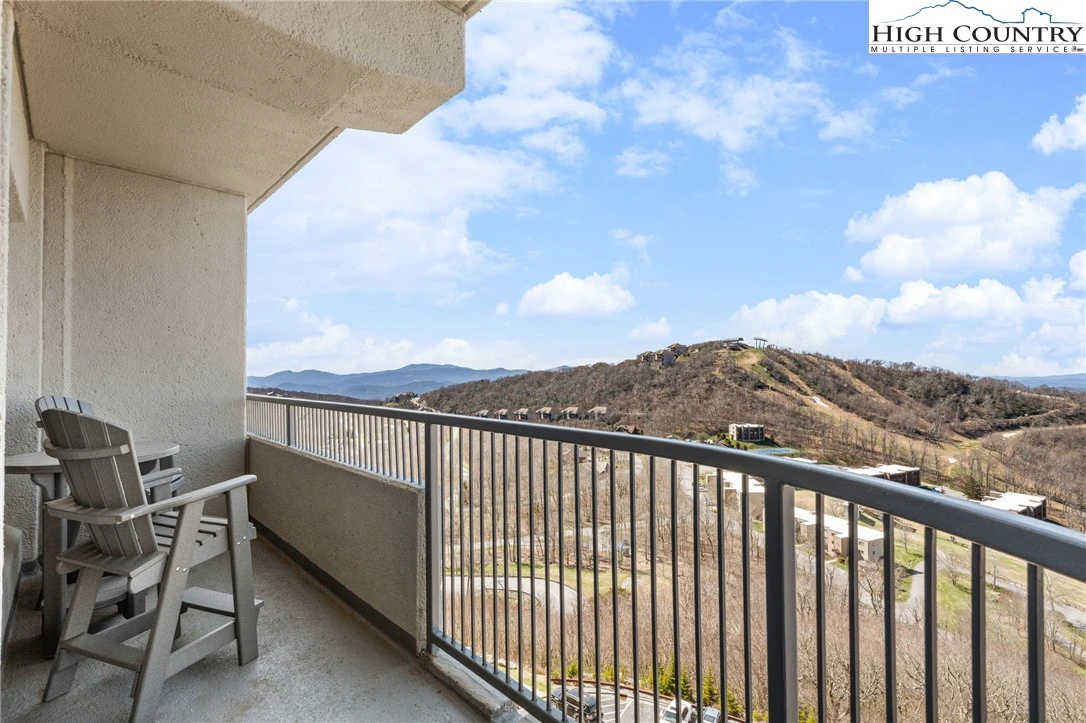 Image number 6 for the current listing