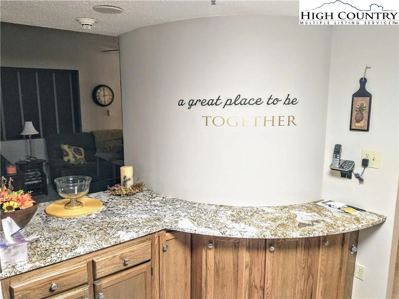 Image number 1 for the current listing