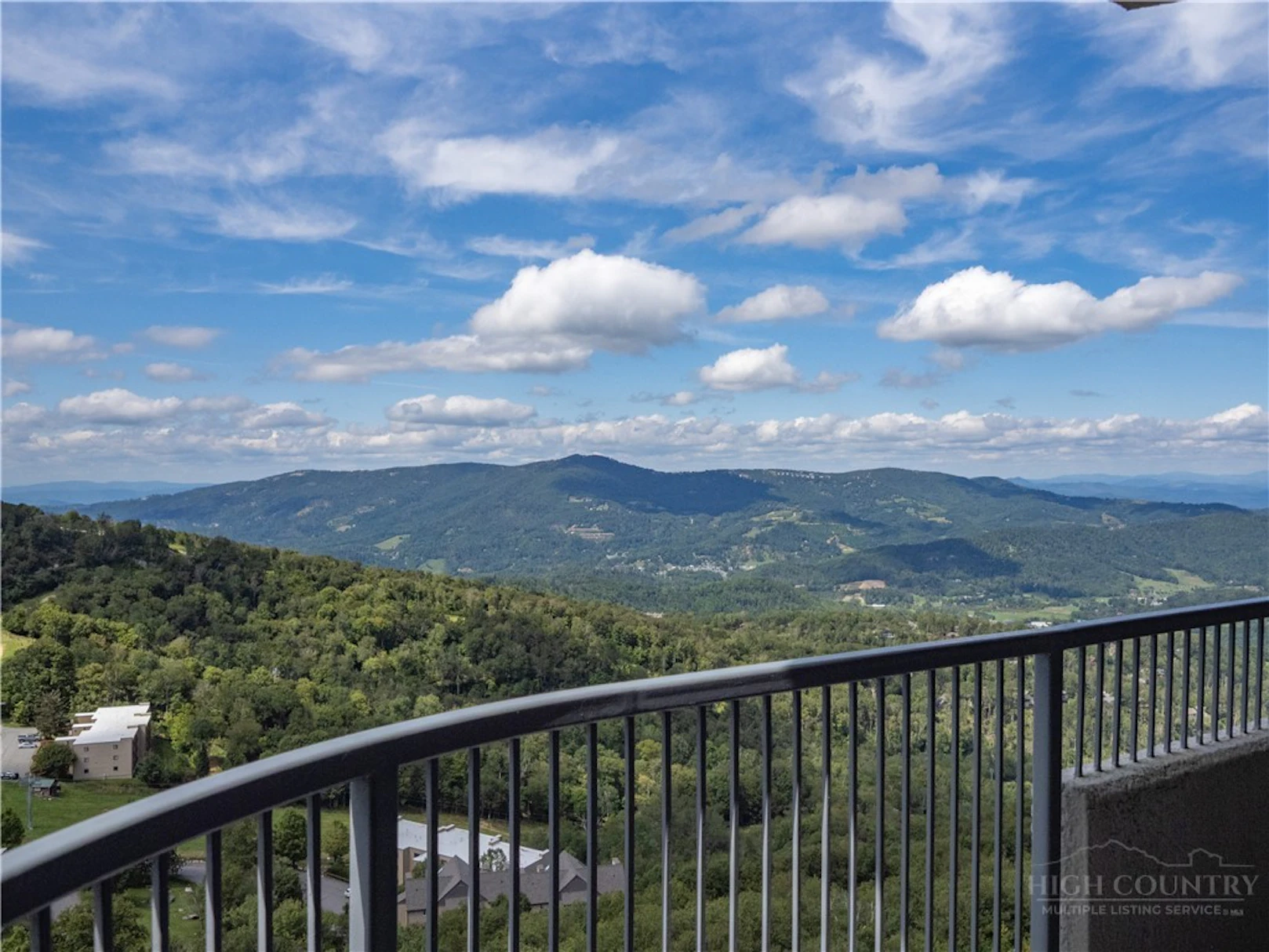 Image number 5 for the current listing