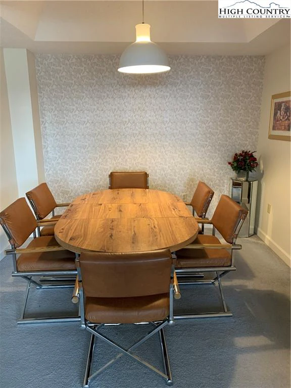 Image number 13 for the current listing