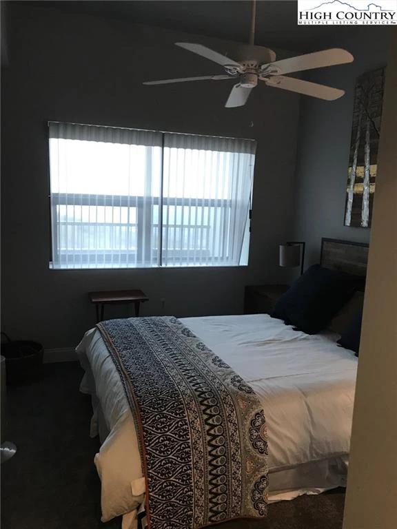 Image number 3 for the current listing