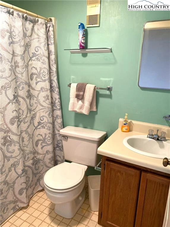 Image number 7 for the current listing