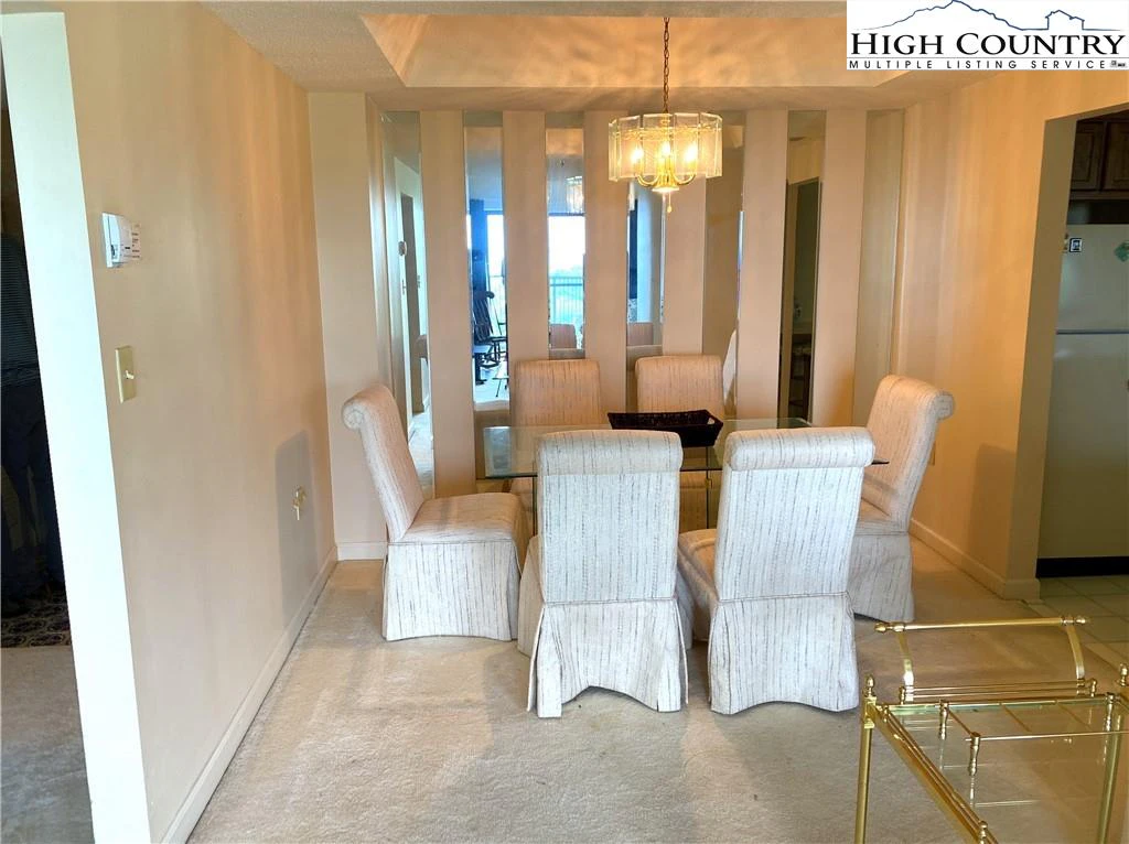 Image number 16 for the current listing