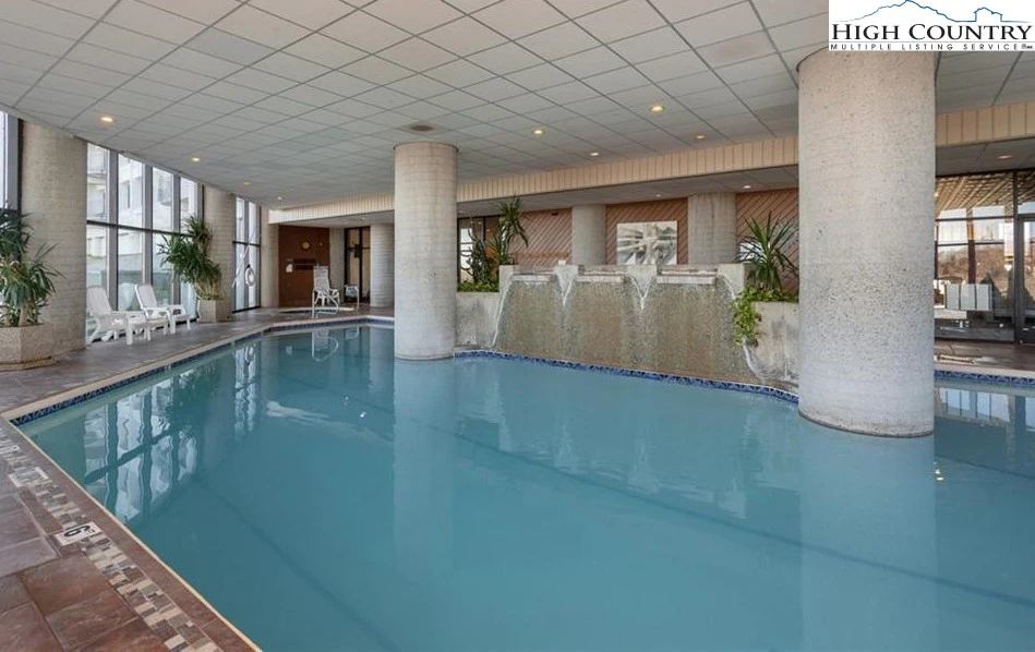 Image number 6 for the current listing