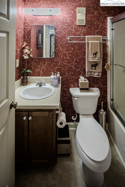 Image number 4 for the current listing
