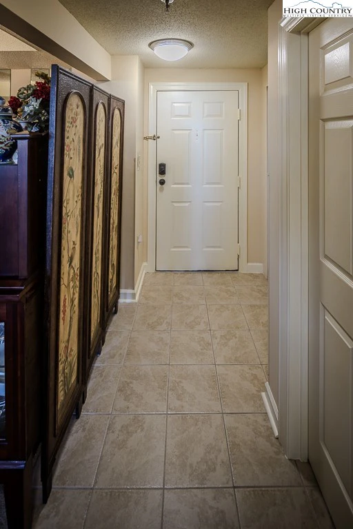 Image number 3 for the current listing