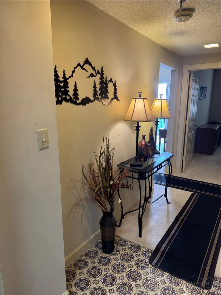 Image number 15 for the current listing