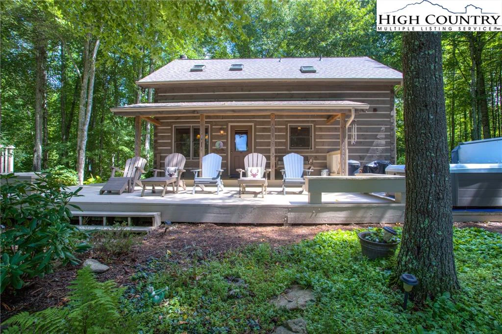 Image number 19 for the current listing