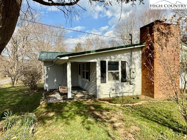 Image number 1 for the current listing
