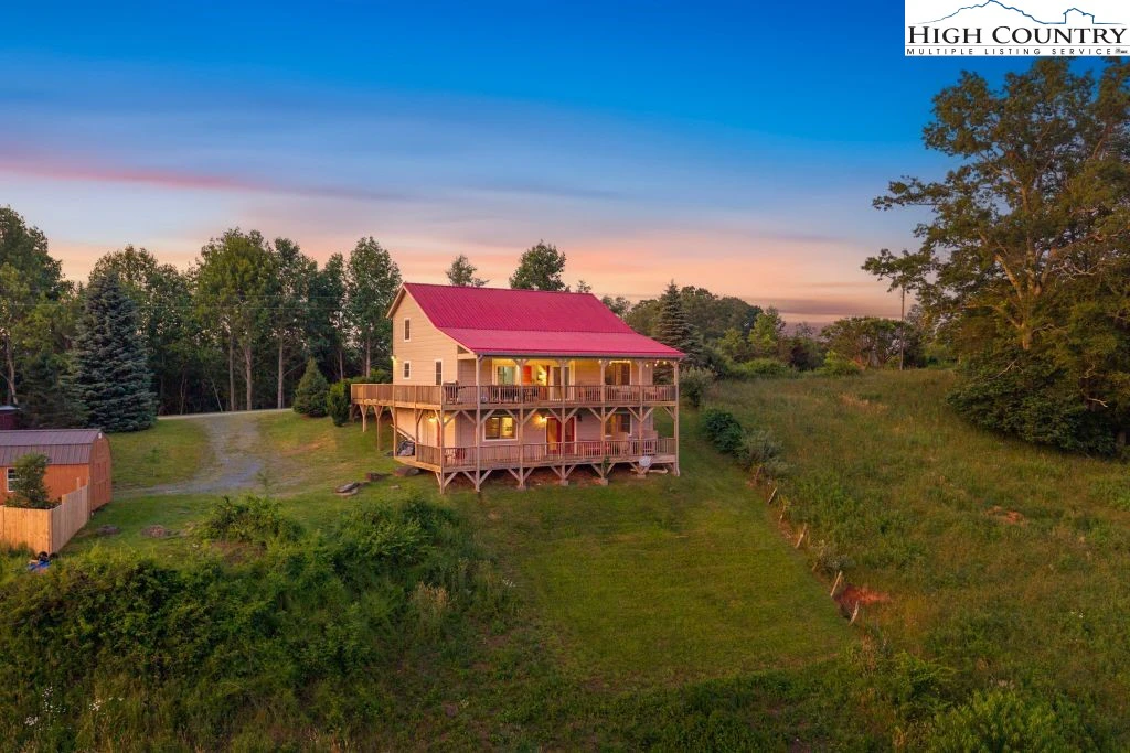 Image number 16 for the current listing