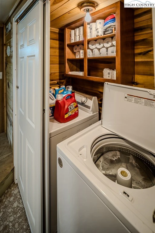 Image number 10 for the current listing