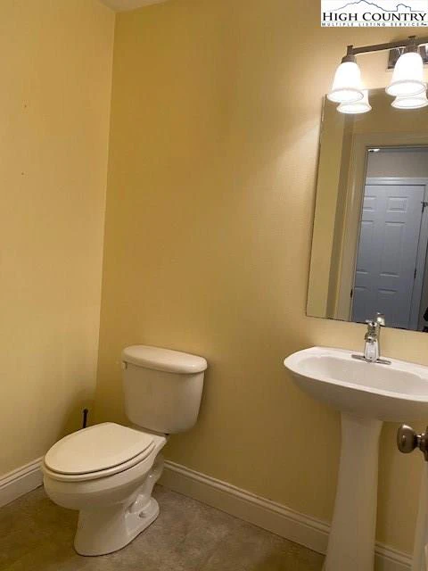 Image number 11 for the current listing