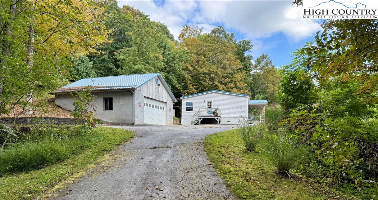 Image number 10 for the current listing