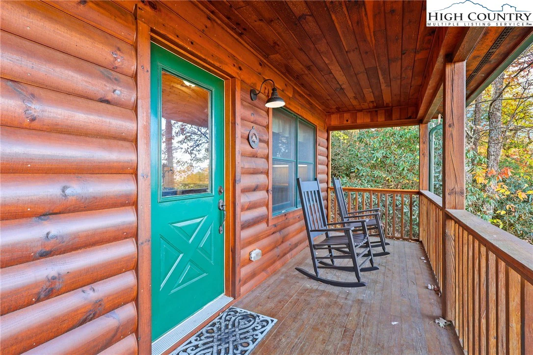 Image number 20 for the current listing