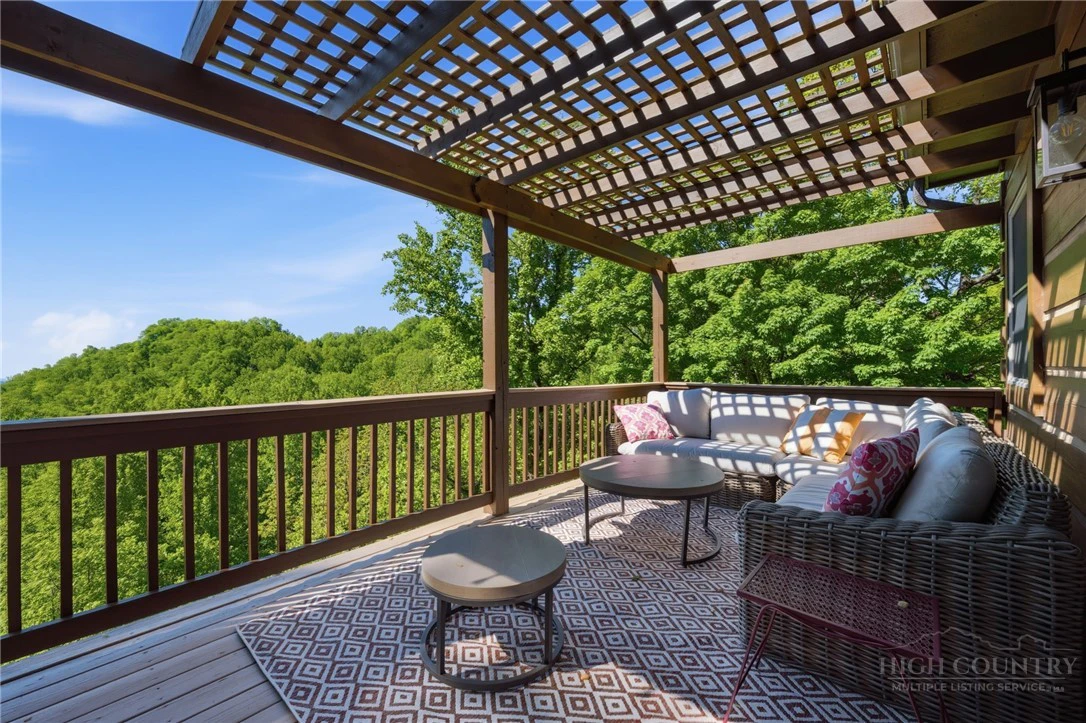Image number 5 for the current listing
