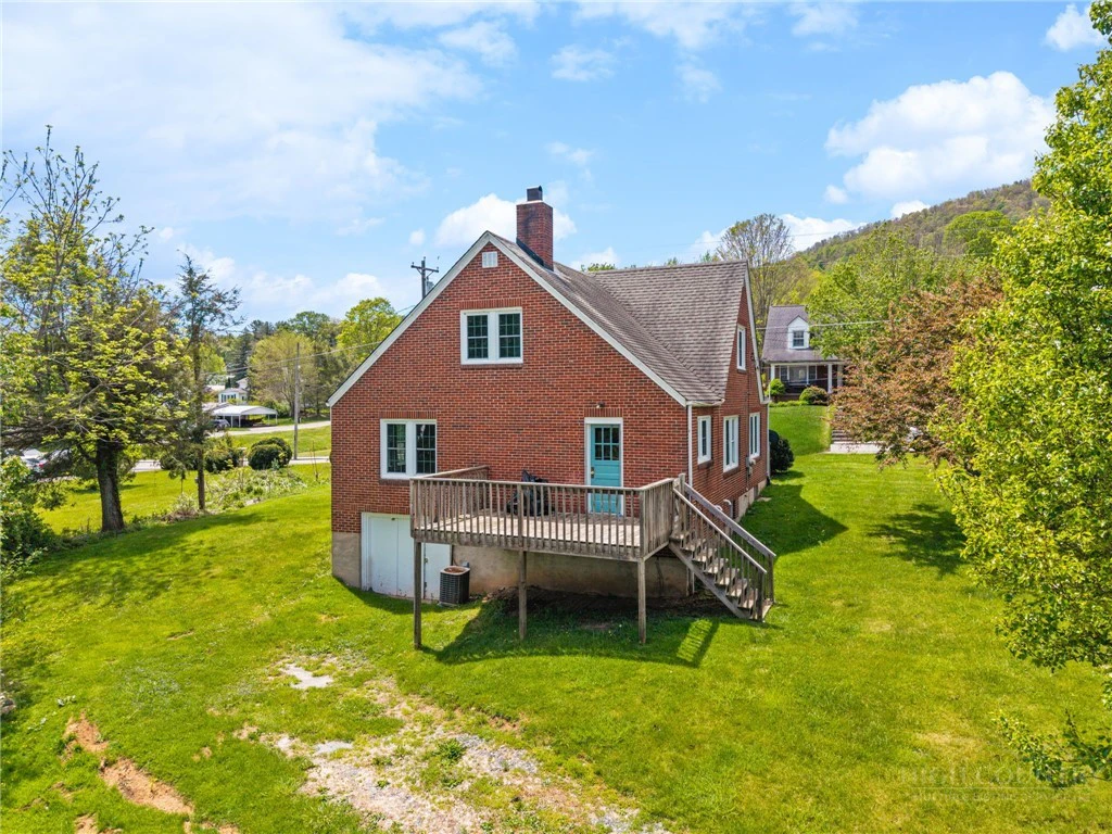 Image number 12 for the current listing