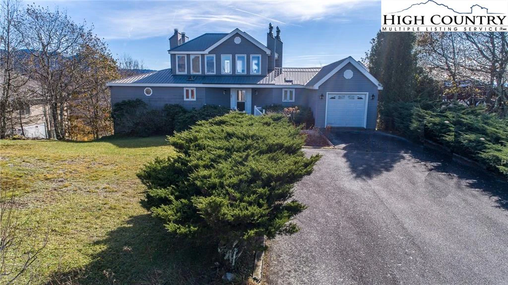 Image number 11 for the current listing