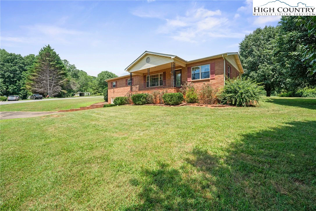 Image number 7 for the current listing