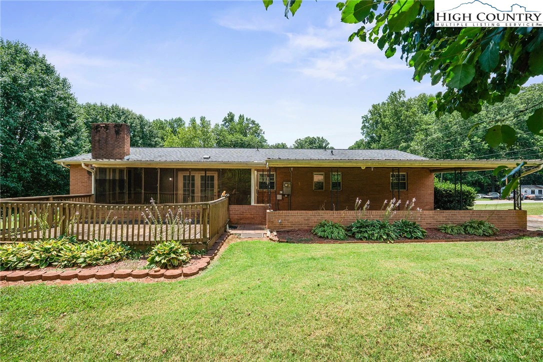 Image number 1 for the current listing