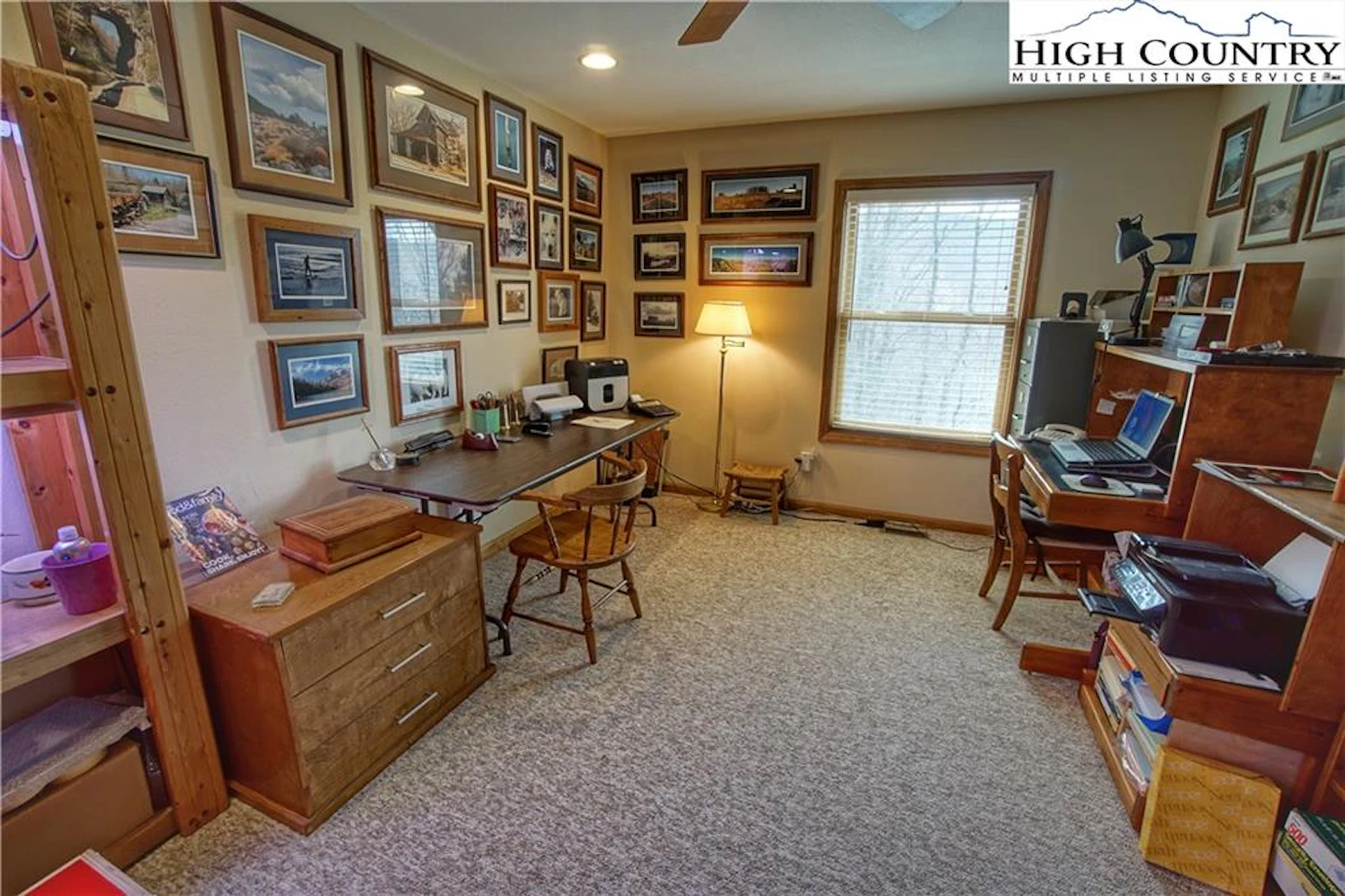 Image number 11 for the current listing