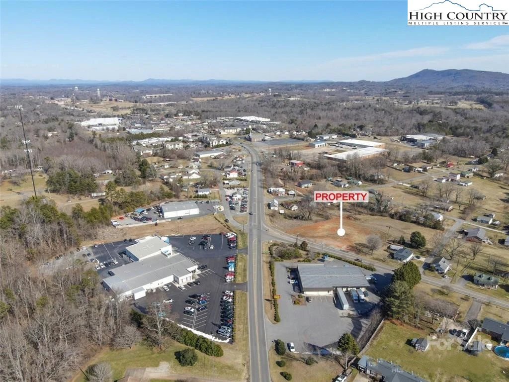 Image number 3 for the current listing