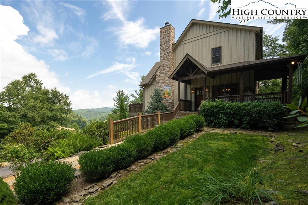 Image number 2 for the current listing