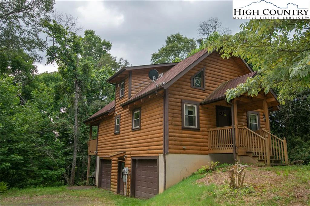 Image number 1 for the current listing