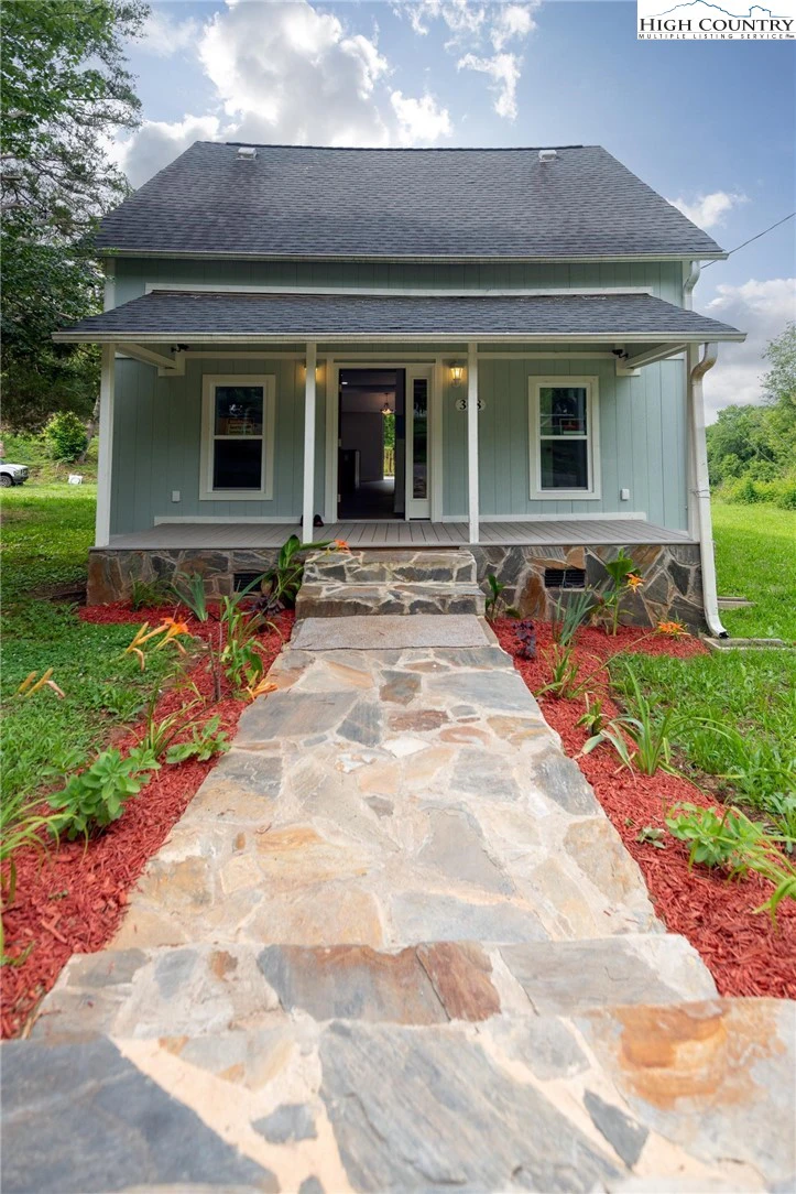 Image number 19 for the current listing