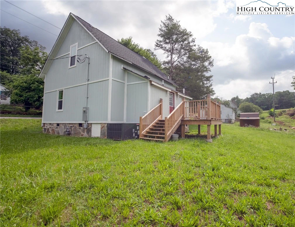 Image number 2 for the current listing