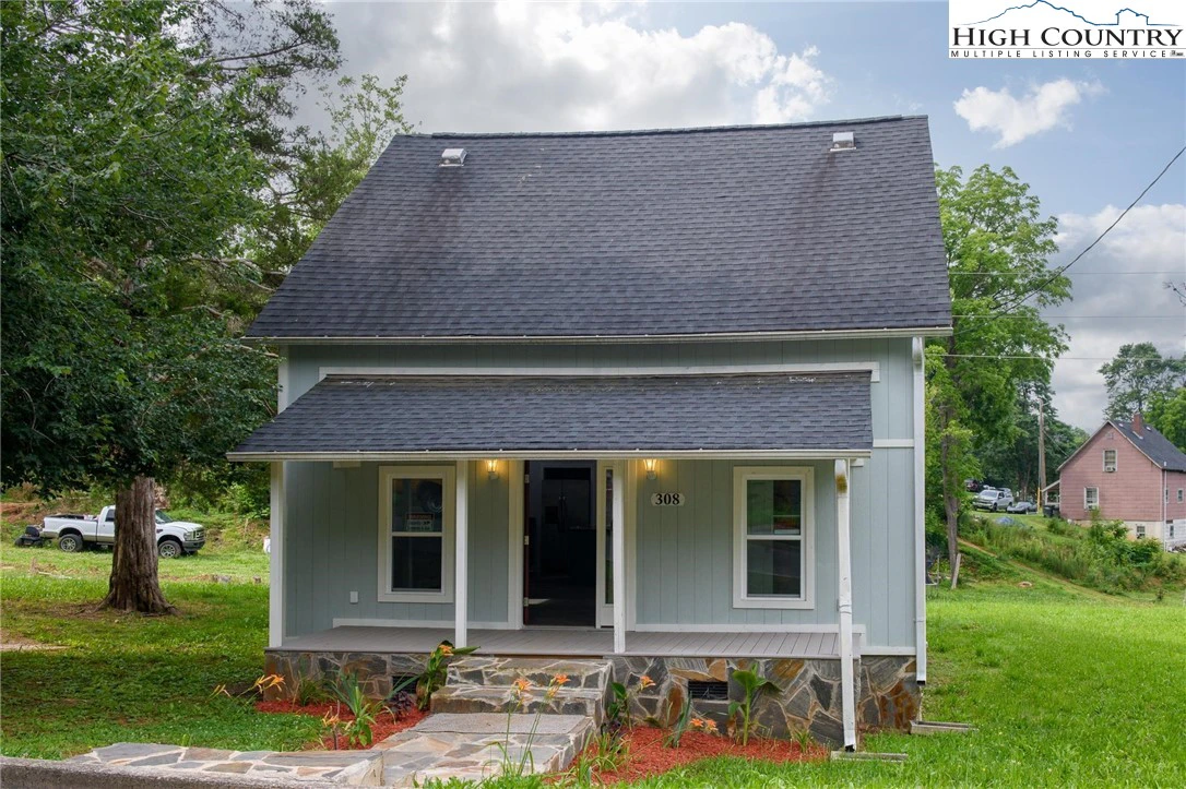 Image number 1 for the current listing