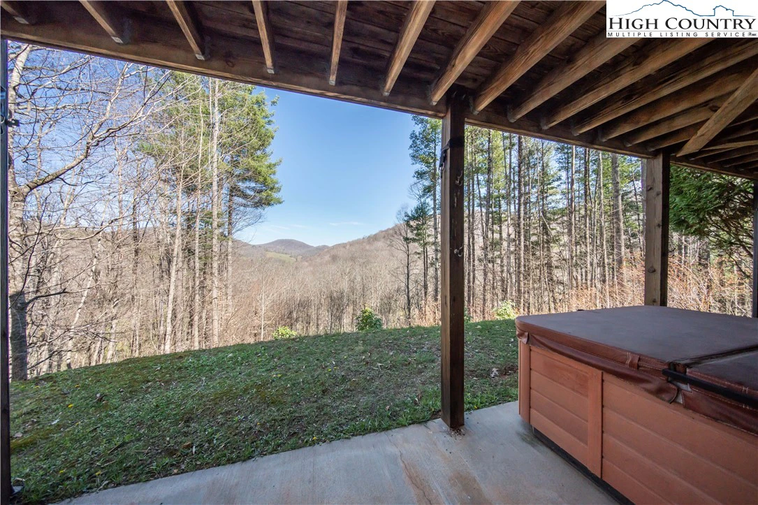 Image number 5 for the current listing