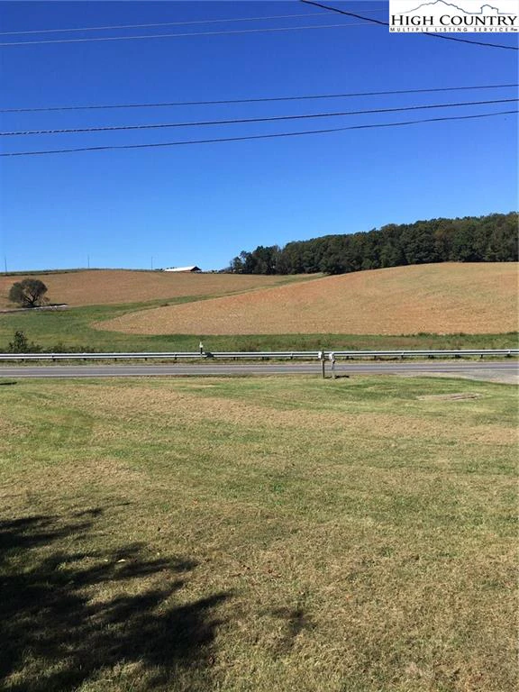 Image number 14 for the current listing