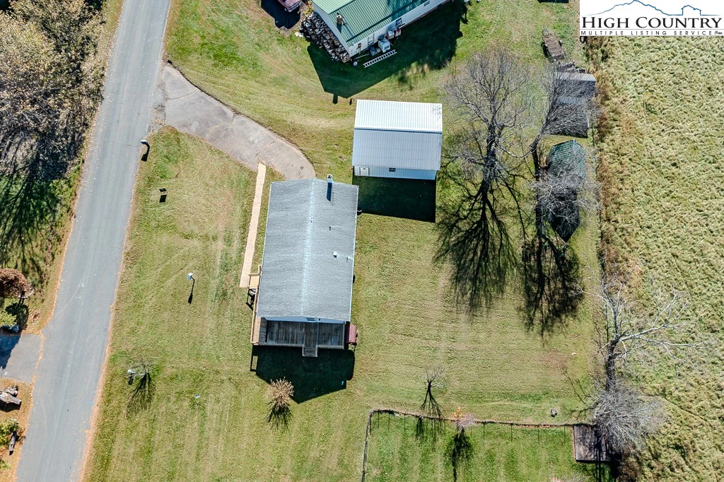 Image number 26 for the current listing