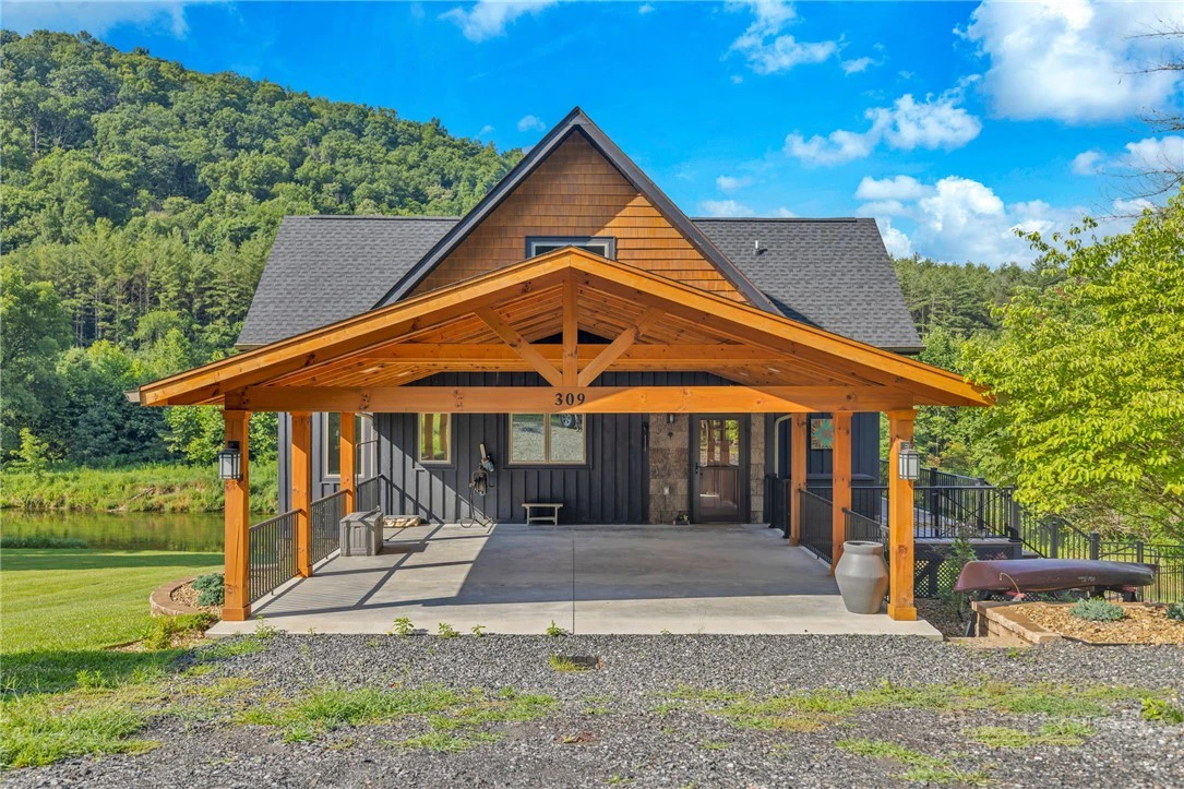 Image number 8 for the current listing