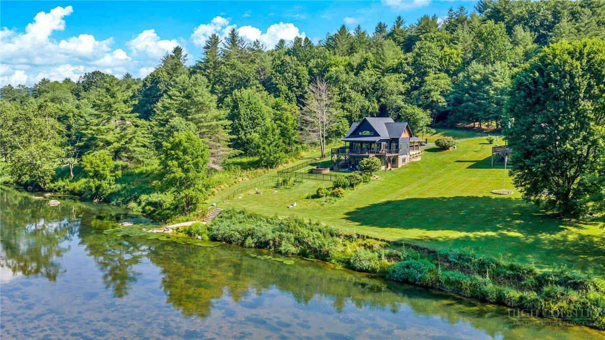 Image number 5 for the current listing