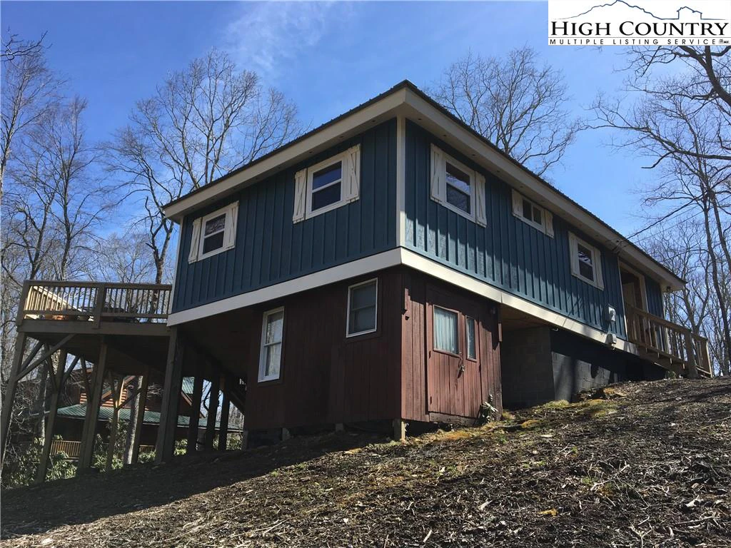 Image number 5 for the current listing