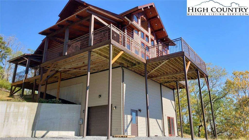 Image number 25 for the current listing