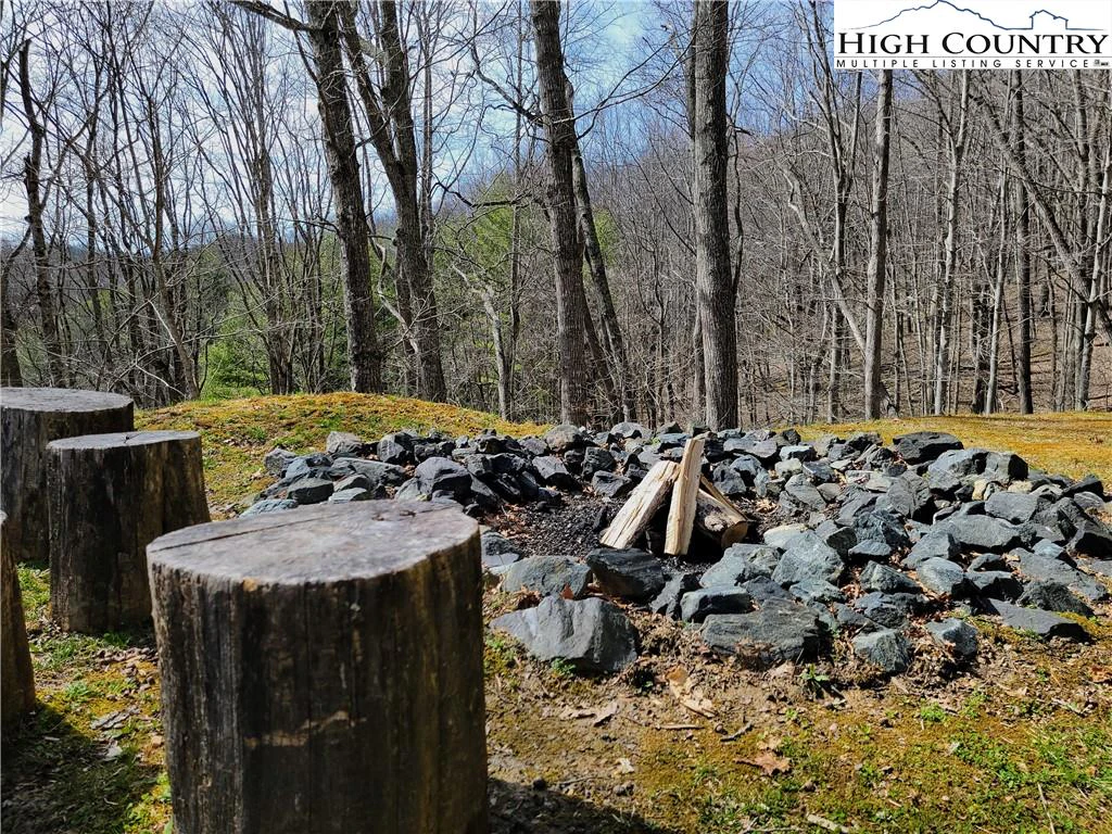 Image number 5 for the current listing