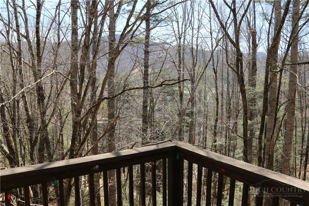 Image number 7 for the current listing
