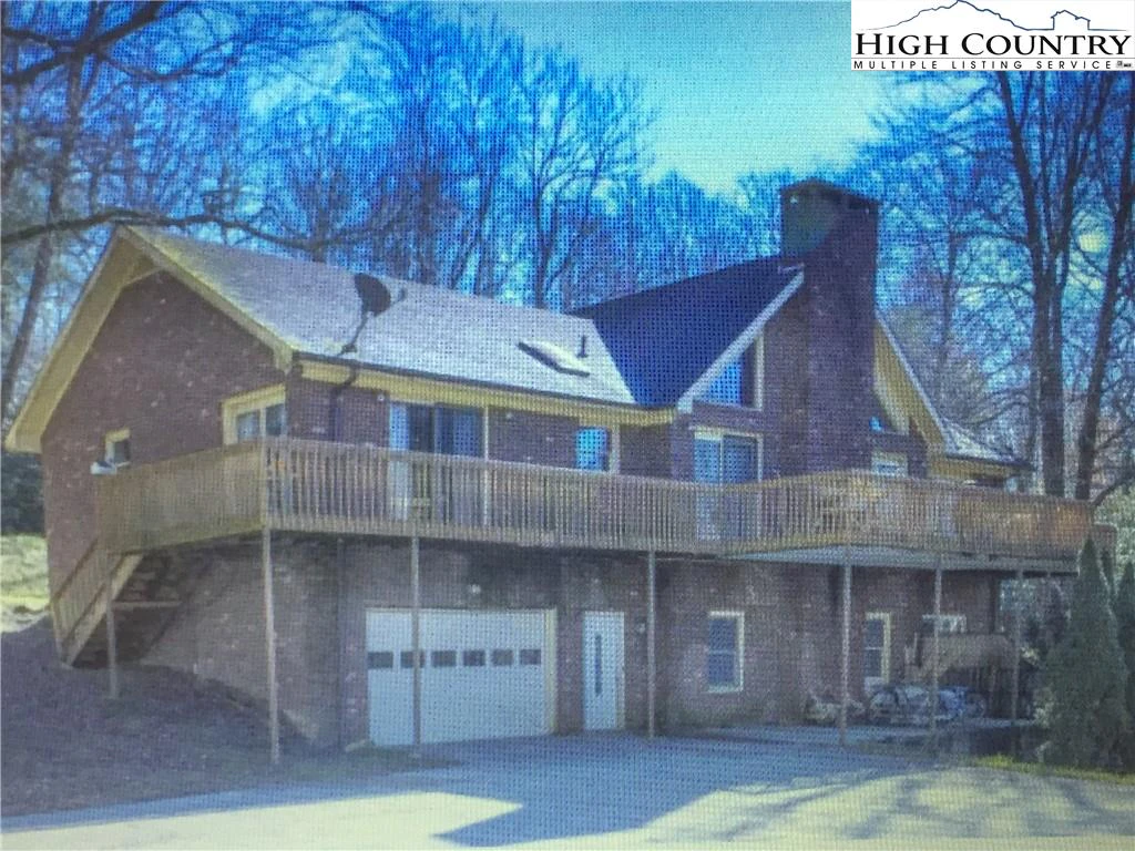 Image number 1 for the current listing
