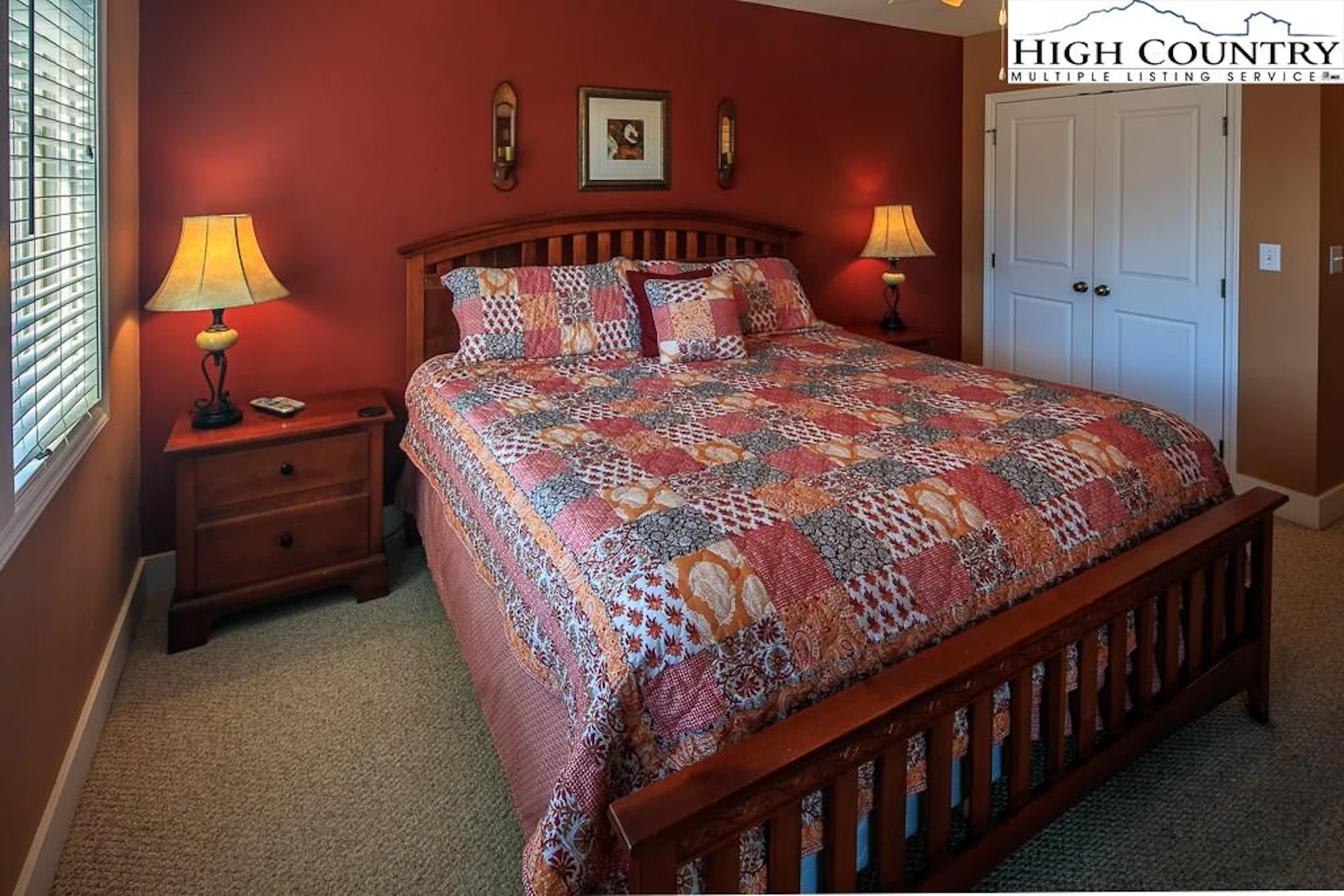 Image number 3 for the current listing
