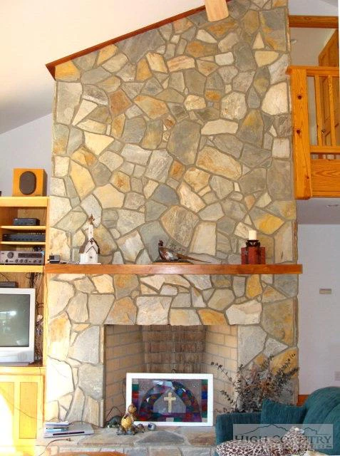 Image number 21 for the current listing
