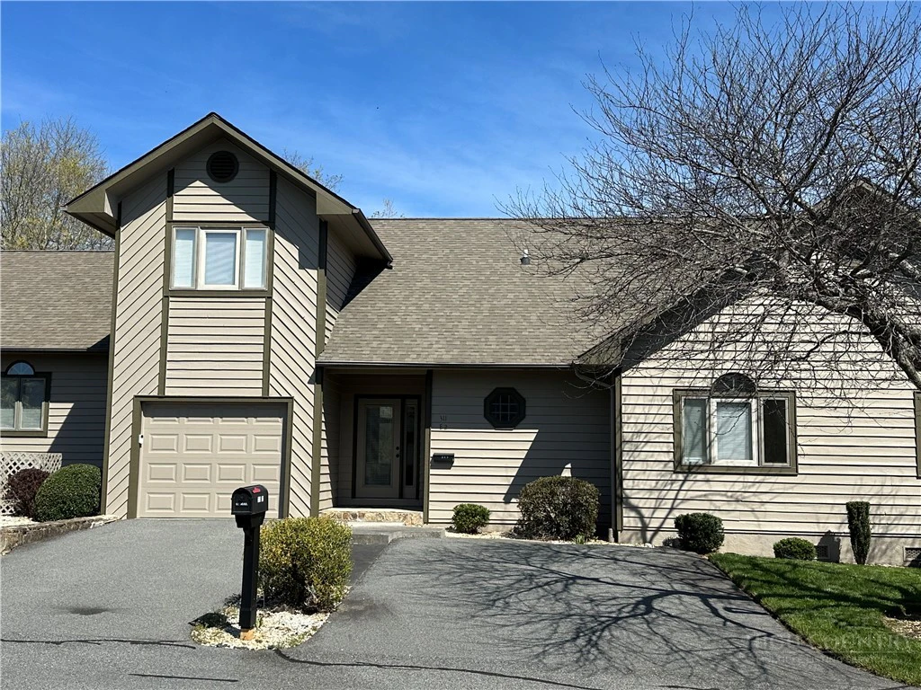 Image number 1 for the current listing