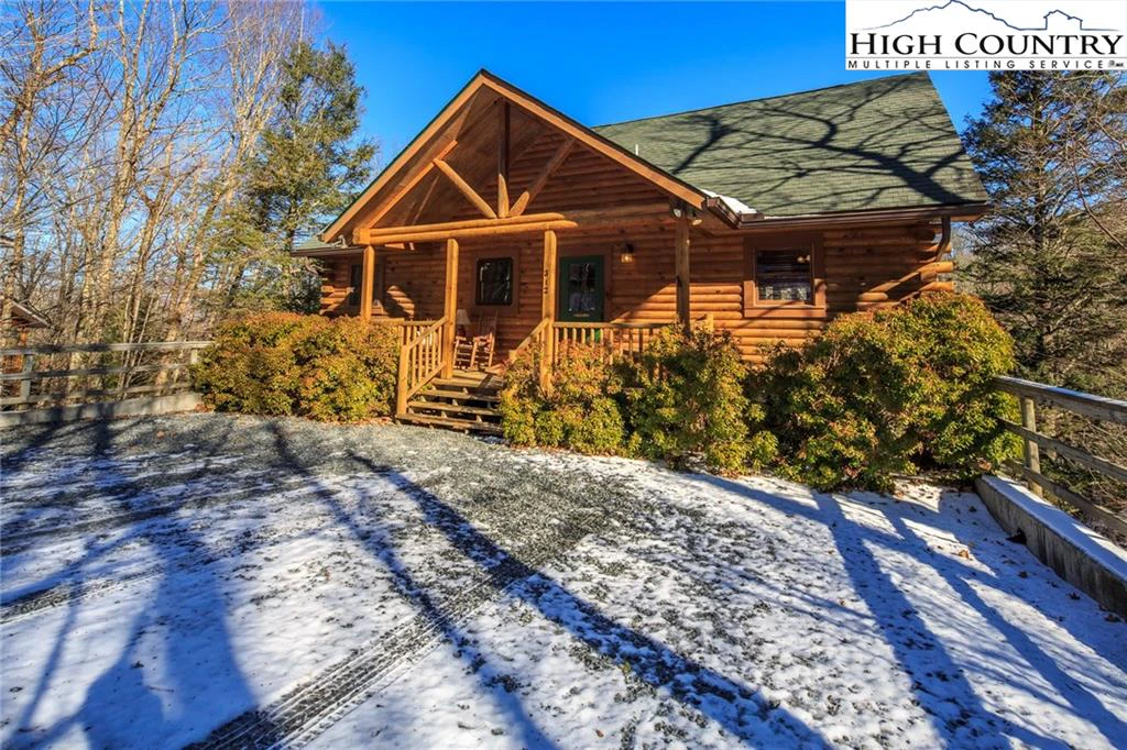 Image number 15 for the current listing